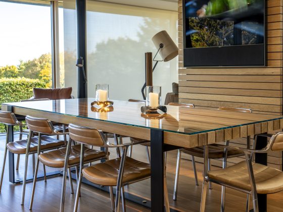 LINR Dining Table
